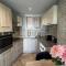 B018-Bright apartment with balcony - Cannes Croisette