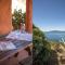 Villaflair - Villa Morcone with private beach