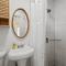 Renovated Cottage at the Historic Palms Inn of Sanibel- Includes Pool and Bikes