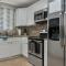 Henrietta Haus pet friendly and private hot tub