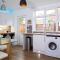 Stunning 4br House for 10 Near Beach w Hot Tub