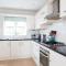Superior house for 6 near beach w parking garden - West Wittering
