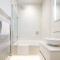 Panoramic sea views in beachfront apt w balcony - 博格诺里吉斯