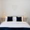 Stunning Beachfront Apt w Balcony & Sea Views - Bognor Regis