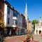 Stunning Beachfront Apt w Balcony & Sea Views - Bognor Regis