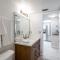 Luxury, Direct Oceanfront Unit and Balcony, Southeast Corner, Heated Pool, Garage Parking - شاطئ أورموند