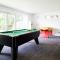 Stunning 5BR Home with Pool - 5 min to Beach - West Wittering