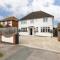 Bright & Modern 4 br House 100 metres from Beach - West Wittering