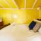 Sunny seafront chalet - sleeps 6
