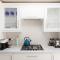 Stylish 2 Bed City Stay - 奇切斯特