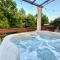 Steps to Winery & Battlefield-Pvt Acre w/ Hot Tub! - Sharpsburg