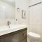 NN - The Zephyr A - Crestview 2-bed 2 5-bath - وايتهورس