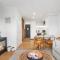 Wanaka Riverside Townhouse Retreat