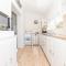 Anson Cottage - 1900s CBD Home, Private & Practical