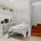 Peel St - Large Family Home Walk to CBD