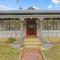 Kilarra House - Heritage Home on Byng St Sleeps 10