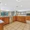 Goldfinch Way Stunning & Spacious Home Sleeps 11