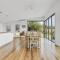 The Entertainer - 5 Bed 5 Bath, 3 Storey Retreat
