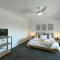 Tamworth Retreat - Sleek & Stylish, Sleeps 5