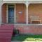 Hope St Cottage I - Historic Haven, Mountain Views - Bathurst