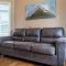 Prairie Oasis I Sleeps 16 l BBQ & Patio l Smart TV
