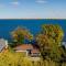 Stay at Sunset Shoreline Lakehouse - Oshkosh