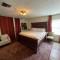 Work Crew Haven: Spacious Corporate Lodging - Lafayette