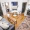 Work Crew Haven: Spacious Corporate Lodging - Lafayette