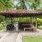 3-BD Home with Pool Walk to Beach - Potrero
