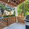 Modern Split-Level 2-Bedroom Condo with Pools, Terrace & Easy Beach Access