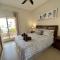 Villa with private pool & jacuzzi - CA27LT