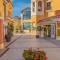 Apartment with pool & golf views - AA2711LT