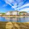 Lakefront at Barefoot Resort w Massive Waterfront Pool Close to Beach