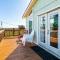 Beechwood Bungalow - Where Comfortable Coastal and Calm Meet Waves Water and WOW