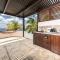 Nirvana Lodge with Private Pool and House Reef