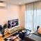Chic 1BR Apt Urban Retreat Pool Parking Gym