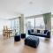 O2- Luxurious 3BD Flat with Stunning View Balcony - Londýn