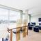 O2- Luxurious 3BD Flat with Stunning View Balcony - Londýn