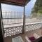 Seaview Mini Chalet by StayCo - DIRECT BEACH ACCESS - 丹绒武雅