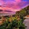 The Beachside Hideaway 3 blocks From The Beach!