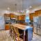 Rustic Elegance 7 Bedrms 4 bath Cathedral Ceilings - Kodiak