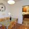 Apartment Saria Strunjan - 斯楚雅