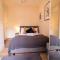 Cosy 2-Bedroom Apartment in Mayfair 8CB - 4th floor no elevator - 伦敦