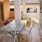 4 bedrooms apartement with furnished terrace and wifi at Castel di Ieri