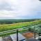 Railway Stylish Homestay (3BR3B) 6pax by Cowidea - Johor Bahru