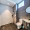 Railway Stylish Homestay (3BR3B) 6pax by Cowidea - Johor Bahru