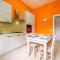 Avola house orange