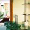 Zen Garden Cottage - Sleeps 2 - Patio & Parking