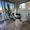 Tiny lake houses near the beach and centre by Weltevreden Experience - 泽沃德