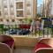 Charming apartment with balcony (families only) - 开罗